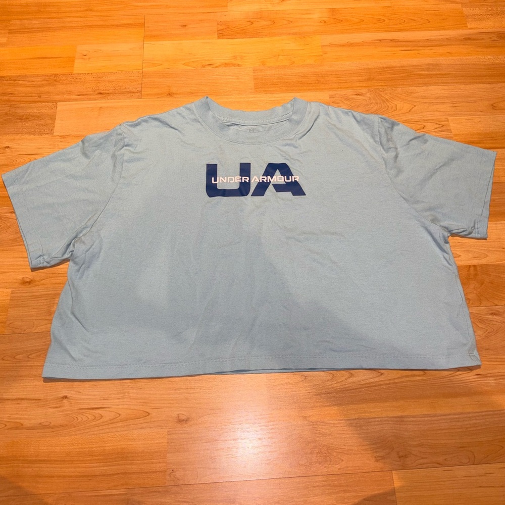 Under Armour Women’s Blue Crop Top Graphic Tee- Size Small